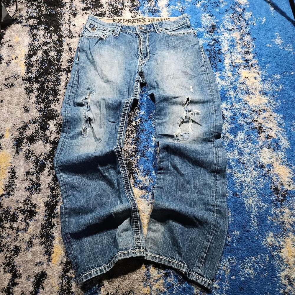 Express Classic Distressed Baggy Jeans Medium Wash 34x32